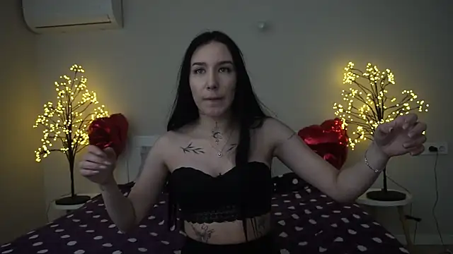 NikkiGoldSide online show from 03-04-25, 03:37