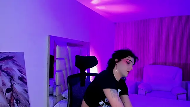 melodybonss  online show from 10-19-25, 04:24