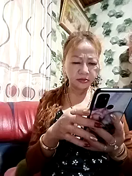 Snapshot of Baby-sexysweet69 chatting on 12-15-24, 01:24 Baby-sexysweet69 online show from 12-15-24, 01:24