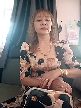 Snapshot of Baby-sexysweet69 chatting on 10-03-25, 02:30 Baby-sexysweet69 online show from 10-03-25, 02:30