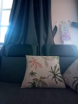 Snapshot of Baby-sexysweet69 chatting on 10-14-25, 12:33 Baby-sexysweet69 online show from 10-14-25, 12:33