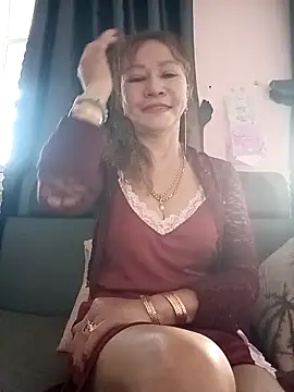 Snapshot of Baby-sexysweet69 chatting on 10-17-25, 12:14 Baby-sexysweet69 online show from 10-17-25, 12:14