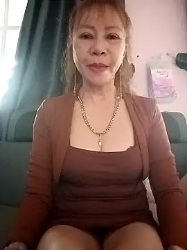 Snapshot of Baby-sexysweet69 chatting on 11-21-25, 01:26 Baby-sexysweet69 online show from 11-21-25, 01:26