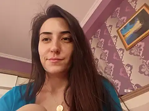 AlejandraDelaney online show from 10-04-25, 12:25