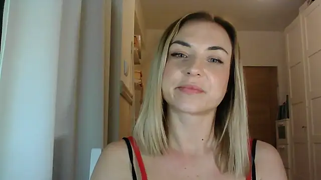 ashley xlove online show from 01-20-25, 05:37