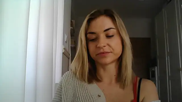 ashley xlove online show from 01-22-25, 10:50