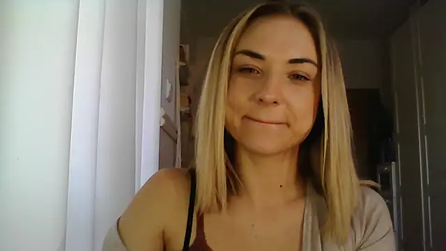 ashley xlove online show from 01-27-25, 07:45