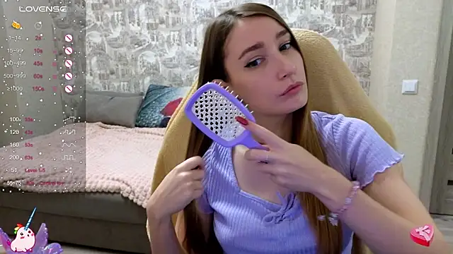 Snapshot of beril_kiss- chatting on 10-24-25, 06:37 beril kiss- online show from 10-24-25, 06:37