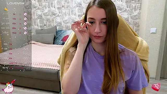 Snapshot of beril_kiss- chatting on 11-21-25, 07:45 beril kiss- online show from 11-21-25, 07:45