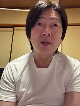 Snapshot of SaneService9 chatting on 10-20-25, 06:41 SaneService9 online show from 10-20-25, 06:41