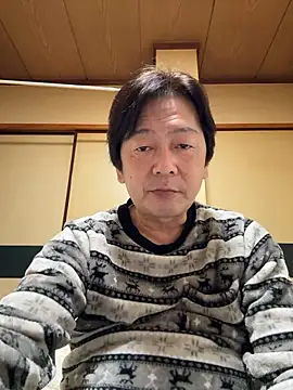 Snapshot of SaneService9 chatting on 11-04-25, 10:09 SaneService9 online show from 11-04-25, 10:09