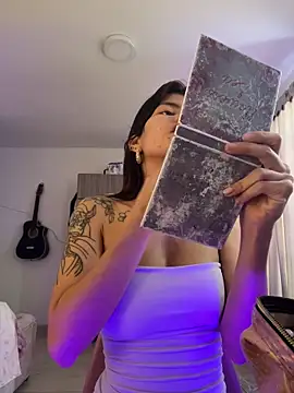 adop me   online show from 11-30-25, 01:04