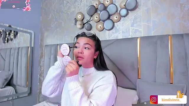 KimDevinne online show from 03-15-25, 02:46