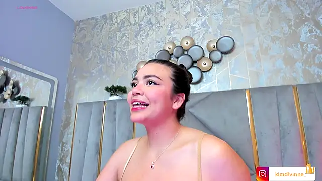 KimDevinne online show from 09-26-25, 02:37