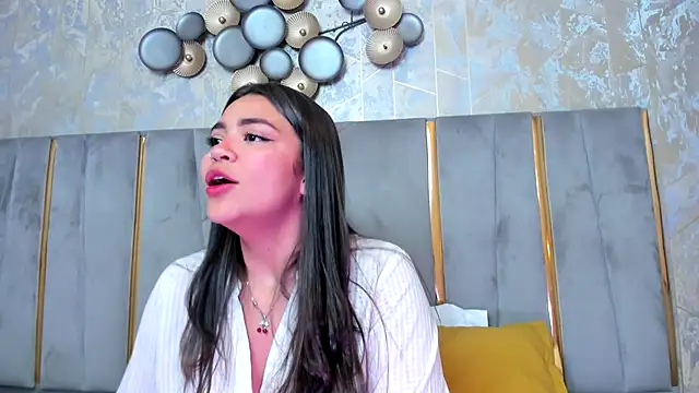 KimDevinne online show from 11-26-25, 02:34