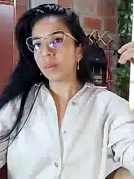 anngela01 online show from 01-29-25, 08:04