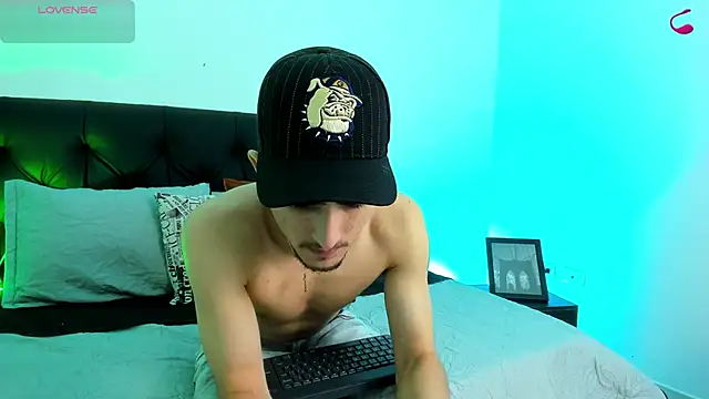Snapshot of PhilipRich chatting on 02-24-25, 06:26 PhilipRich online show from 02-24-25, 06:26