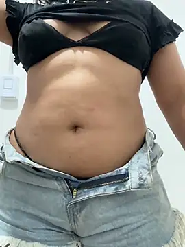 Snapshot of mismmia chatting on 01-29-25, 12:01 mismmia online show from 01-29-25, 12:01