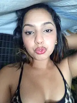 Dafne will online show from 01-24-25, 02:07