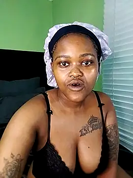 ThickPearlx23 online show from 11-15-25, 04:10