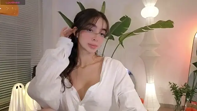 Siny Moore online show from 10-14-25, 12:55