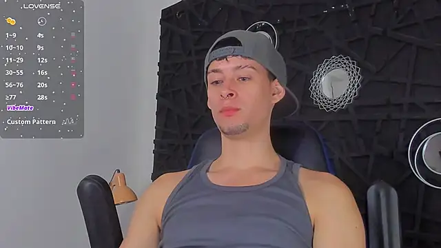 JadeSmiith  online show from 01-08-25, 09:12
