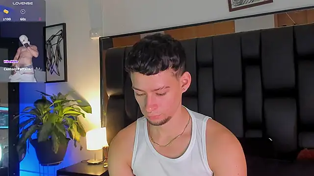 JadeSmiith  online show from 10-11-25, 10:19