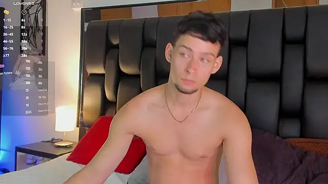 JadeSmiith  online show from 12-13-25, 10:48