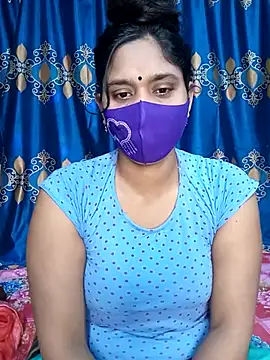 Snapshot of Hot_Maleka chatting on 02-13-25, 02:34 Hot Maleka online show from 02-13-25, 02:34