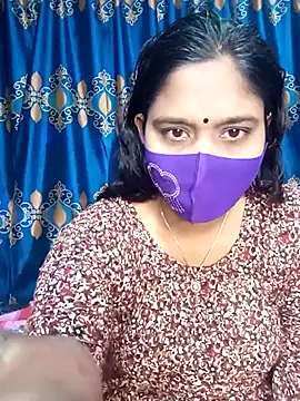 Snapshot of Hot_Maleka chatting on 02-25-25, 01:52 Hot Maleka online show from 02-25-25, 01:52