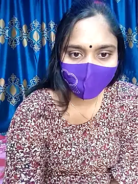 Snapshot of Hot_Maleka chatting on 02-25-25, 06:25 Hot Maleka online show from 02-25-25, 06:25