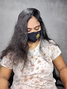 Snapshot of Hot_Maleka chatting on 09-10-25, 01:27 Hot Maleka online show from 09-10-25, 01:27