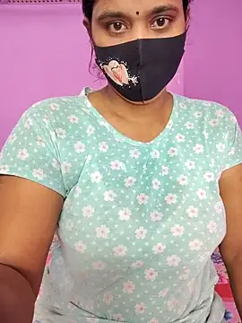 Snapshot of Hot_Maleka chatting on 10-03-25, 01:13 Hot Maleka online show from 10-03-25, 01:13