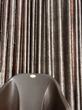 Sexo shivani online show from 12-21-25, 09:27