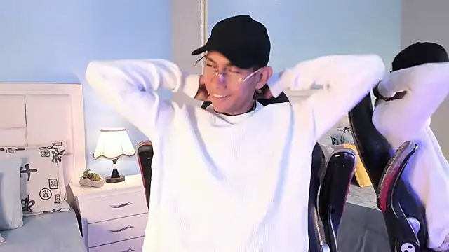 Nick Collins18 online show from 10-20-25, 11:05