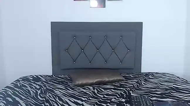 stefidolllatina online show from 12-27-24, 01:22