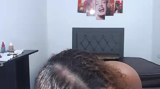 stefidolllatina online show from 01-27-25, 08:28