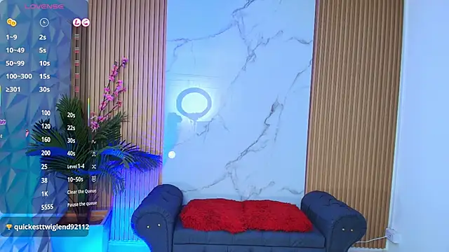 Snapshot of DylanRosse chatting on 10-10-25, 10:25 DylanRosse online show from 10-10-25, 10:25