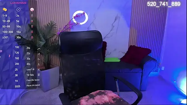 Snapshot of DylanRosse chatting on 11-10-25, 07:46 DylanRosse online show from 11-10-25, 07:46