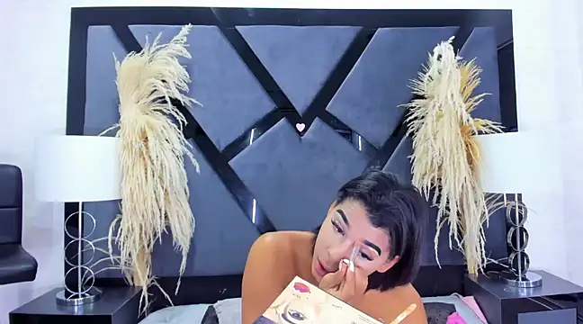 TiaraRosse online show from 03-06-25, 04:08