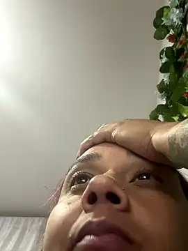 Snapshot of Cafeziitha02 chatting on 10-23-25, 05:29 Cafeziitha02 online show from 10-23-25, 05:29