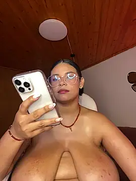 Isabella boobd online show from 04-16-26, 09:39