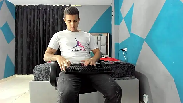 simookeler online show from 12-06-24, 04:58