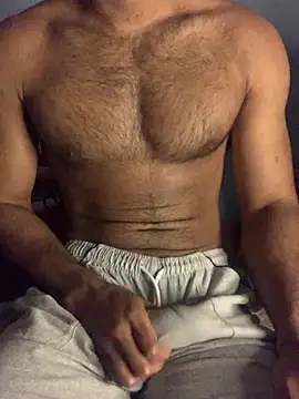 Snapshot of Vampire_xoxo chatting on 01-13-25, 03:47 Vampire xoxo online show from 01-13-25, 03:47