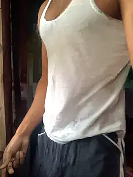 Snapshot of Vampire_xoxo chatting on 02-04-25, 07:51 Vampire xoxo online show from 02-04-25, 07:51