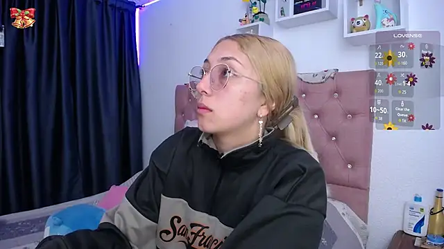 Soffy-brooks online show from 12-14-25, 03:12