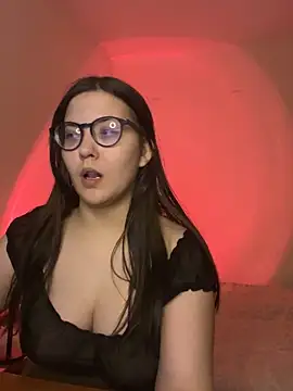 Prudie Gabriella online show from 10-23-25, 02:49