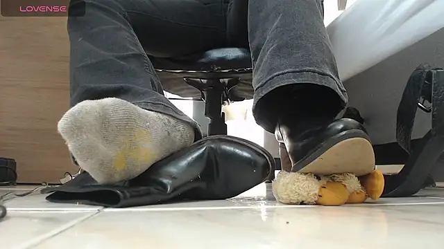 alma fenix online show from 02-10-25, 03:10