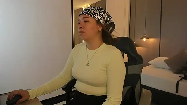 alma fenix online show from 09-24-25, 12:30