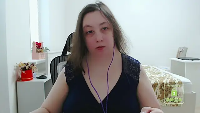 cute and hot online show from 02-13-25, 12:00